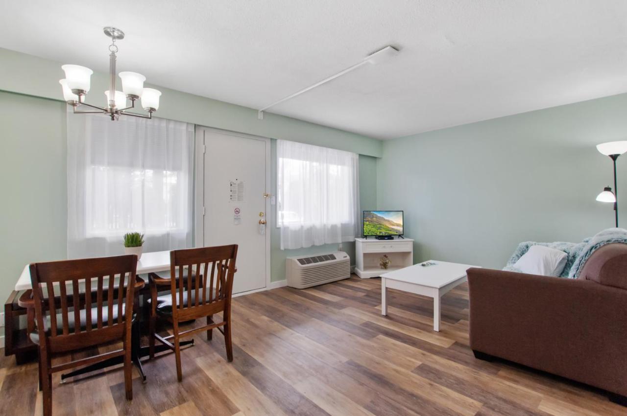 Okanagan Lakefront Resort Penticton Luaran gambar